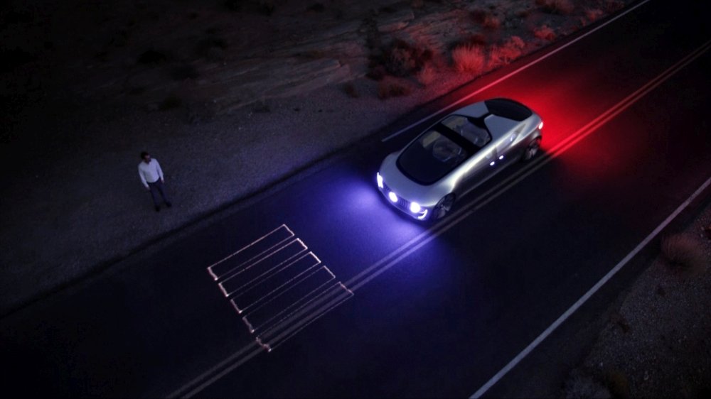 Lasershow Mercedes Benz CES 2015 Luxury in Motion with Laser Display Cross Walk